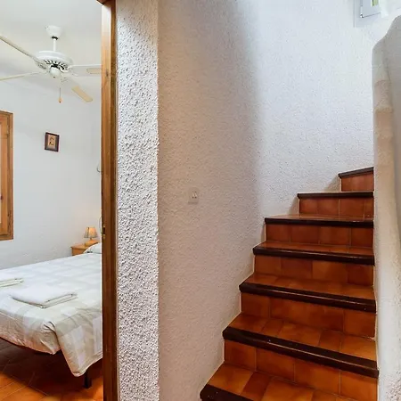 Costabravaforrent Palas Atenea *