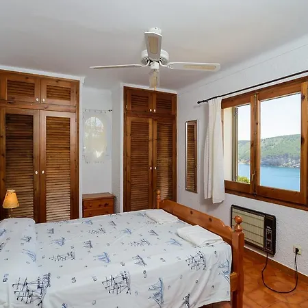 Costabravaforrent Palas Atenea *